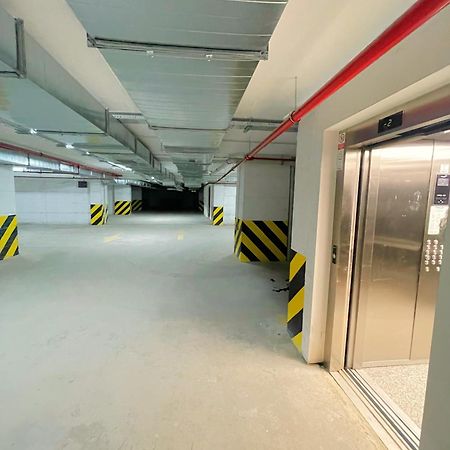 Sunlight Luxe Apartment スコピエ エクステリア 写真