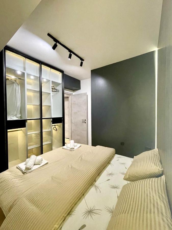 Sunlight Luxe Apartment スコピエ エクステリア 写真