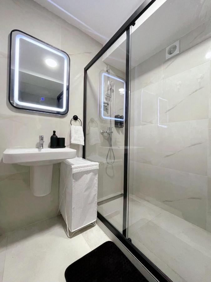 Sunlight Luxe Apartment スコピエ エクステリア 写真