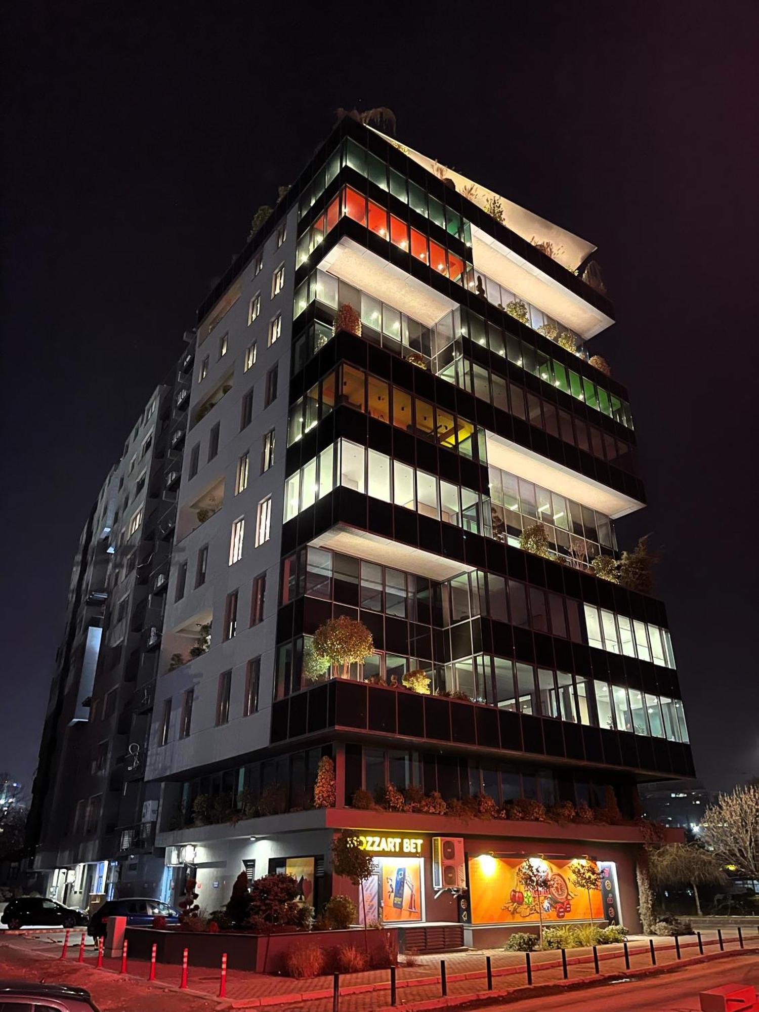 Sunlight Luxe Apartment スコピエ エクステリア 写真